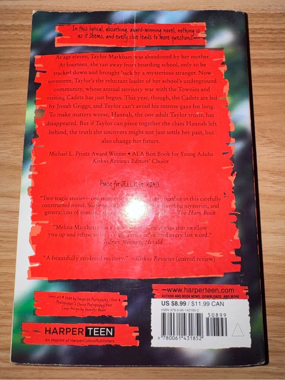 Jellicoe Road by Melina Marchetta paperback YA book